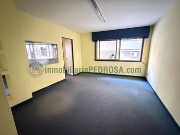 Büro zur Miete in Calle da virxe do camiño