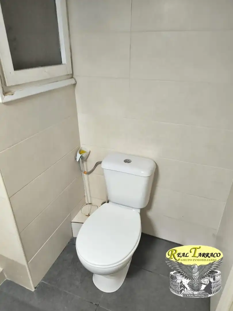 Baño de Piso en venta en Reus con Balcón