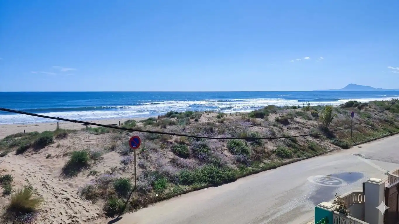 Casa adosada en venta en Gandia con Aire acondicionado, Jardín privado y Terraza