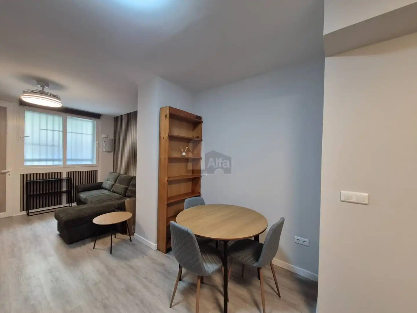 Sala d'estar de Pis de lloguer en Valencia amb Moblat, Forn i Rentadora