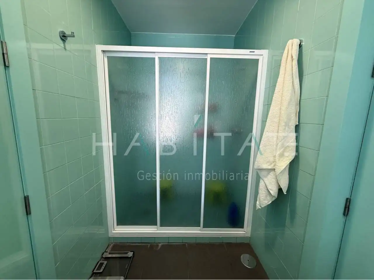 Badezimmer von Country house zum Verkauf in Pilar de la Horadada mit Klimaanlage, Privatgarten und Terrasse