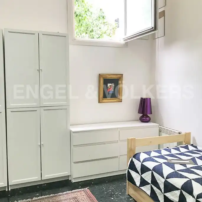 Schlafzimmer von Wohnung zur Miete in Barcelona mit Klimaanlage, Heizung und Privatgarten