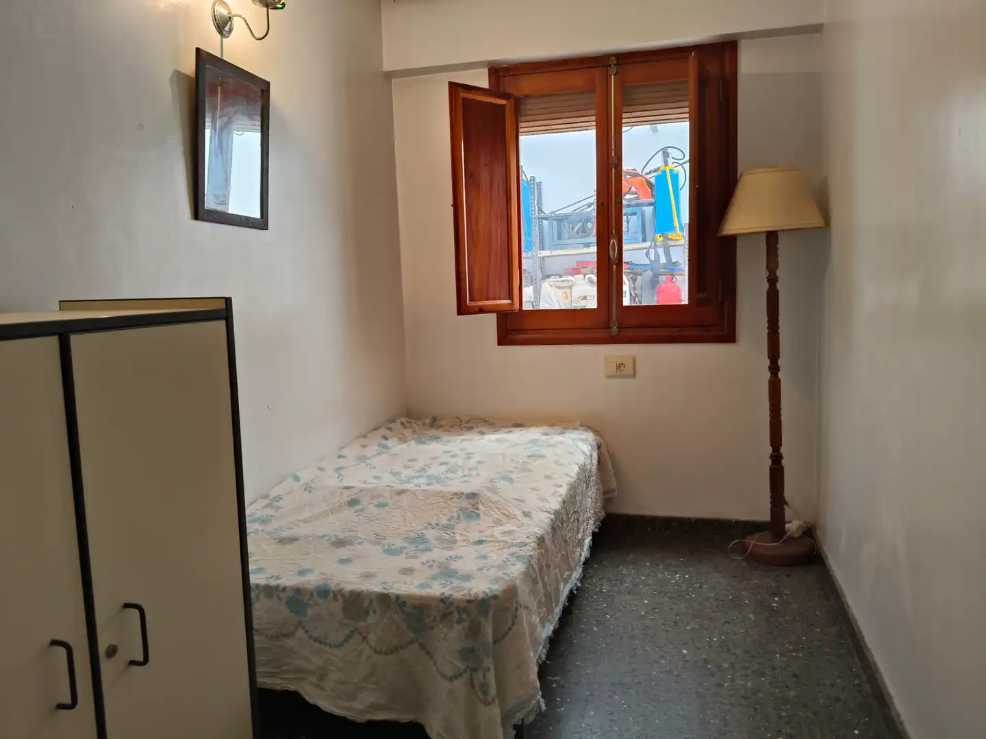 Dormitori de Pis en venda en Tavernes de la Valldigna amb Terrassa i Moblat