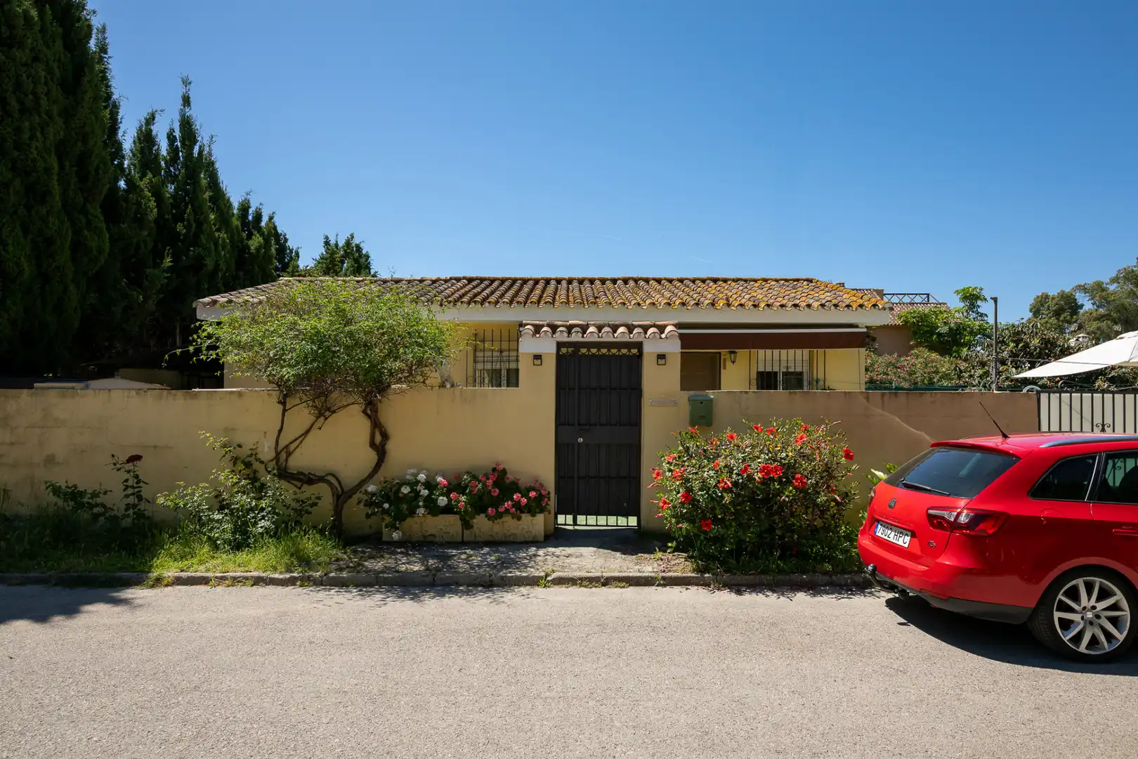 Vista exterior de Residencial en venda en Estepona