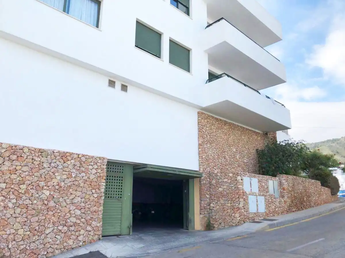 Vista exterior de Piso en venta en Nerja con Calefacción, Terraza y Trastero