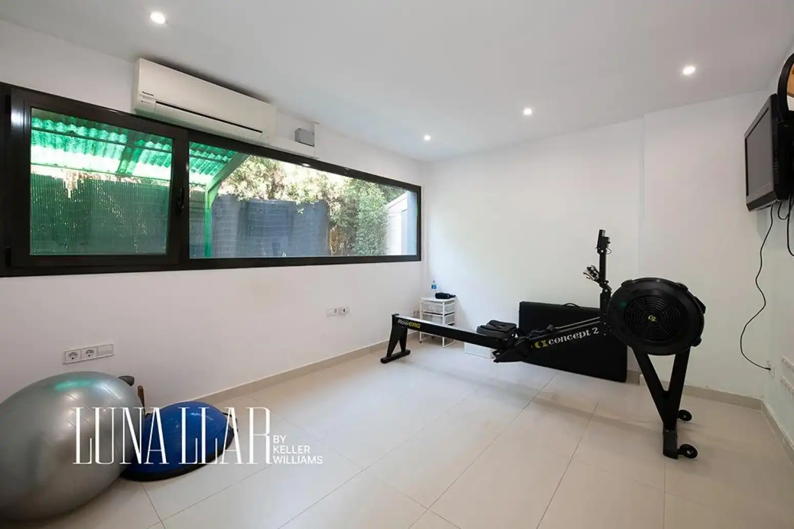 Houses for sale in Castelldefels  with Air Conditioner, Heating and Parquet flooring