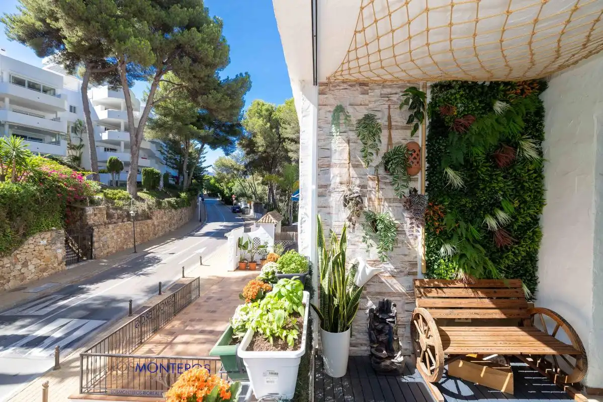 Terraza de Piso en venta en Marbella con Aire acondicionado, Calefacción y Jardín privado