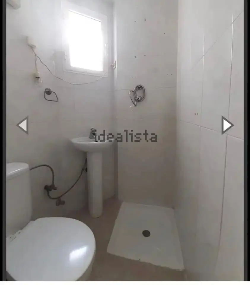 Bany de Dúplex de lloguer en Sevilla amb Aire condicionat i Moblat