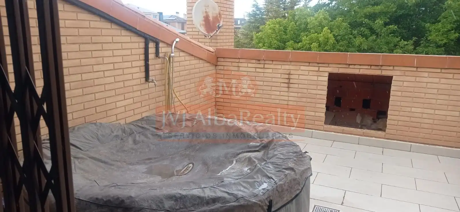 Terraza de Casa adosada en venta en Albacete con Aire acondicionado, Calefacción y Jardín privado