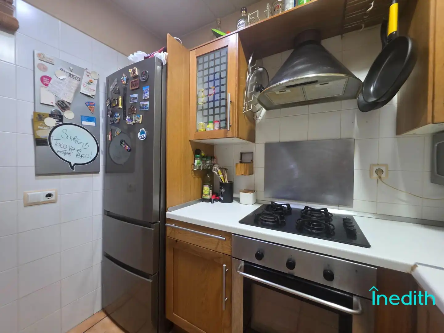 Kitchen of Flat for sale in L'Hospitalet de Llobregat  with Air Conditioner, Heating and Parquet flooring
