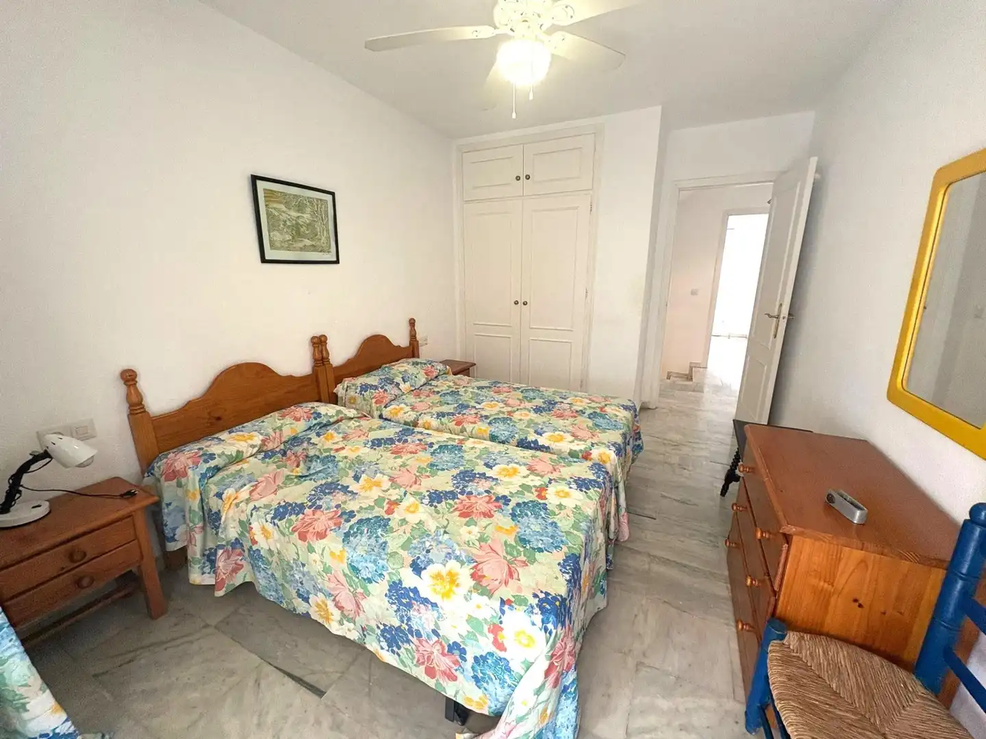 Dormitori de Casa adosada en venda en Fuengirola amb Aire condicionat, Jardí privat i Terrassa
