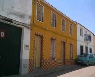 Exterior view of House or chalet for sale in Malpartida de la Serena  with Terrace and Storage room