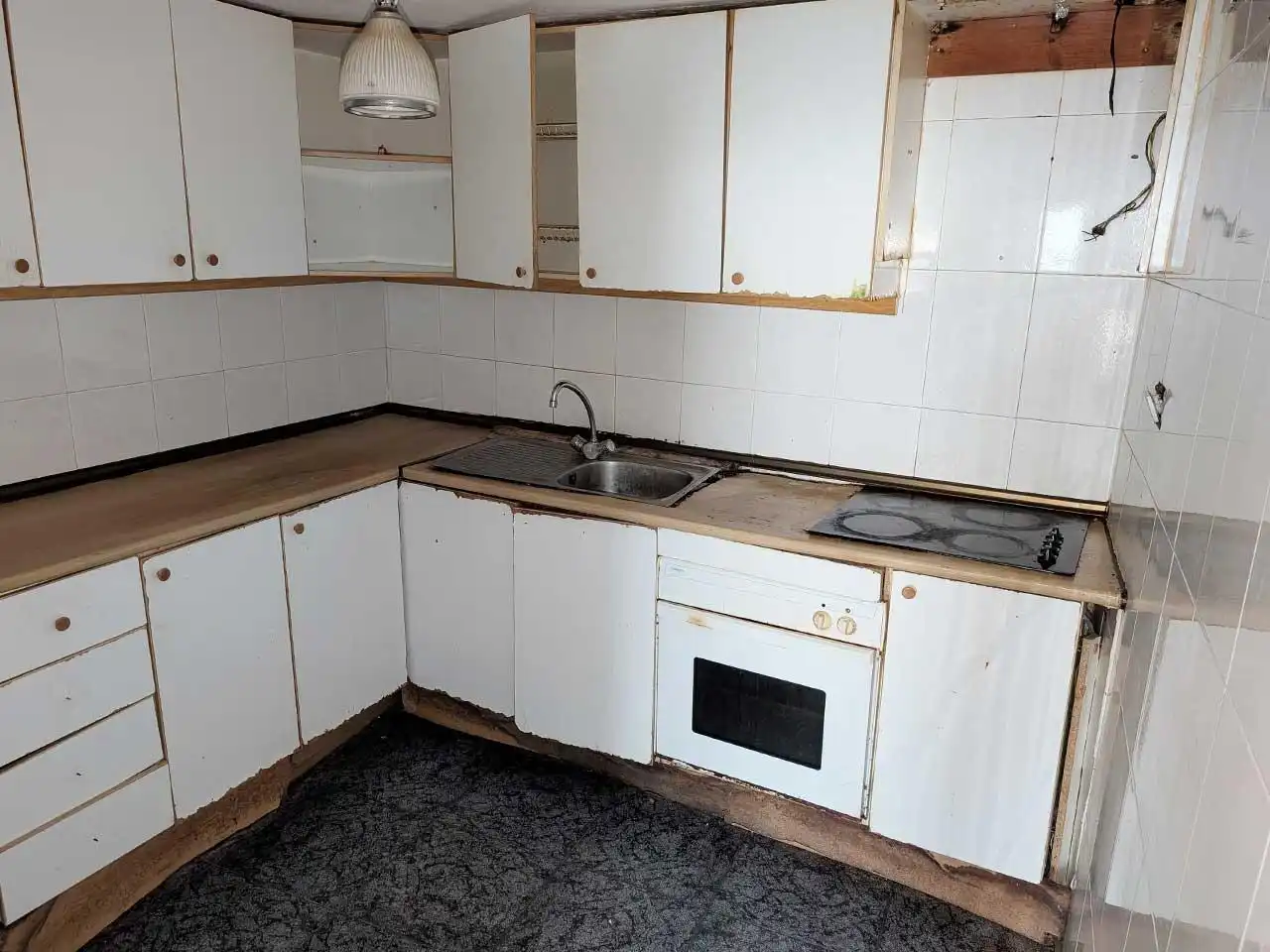 Cuina de Casa o xalet en venda en Alcanar amb Terrassa i Balcó