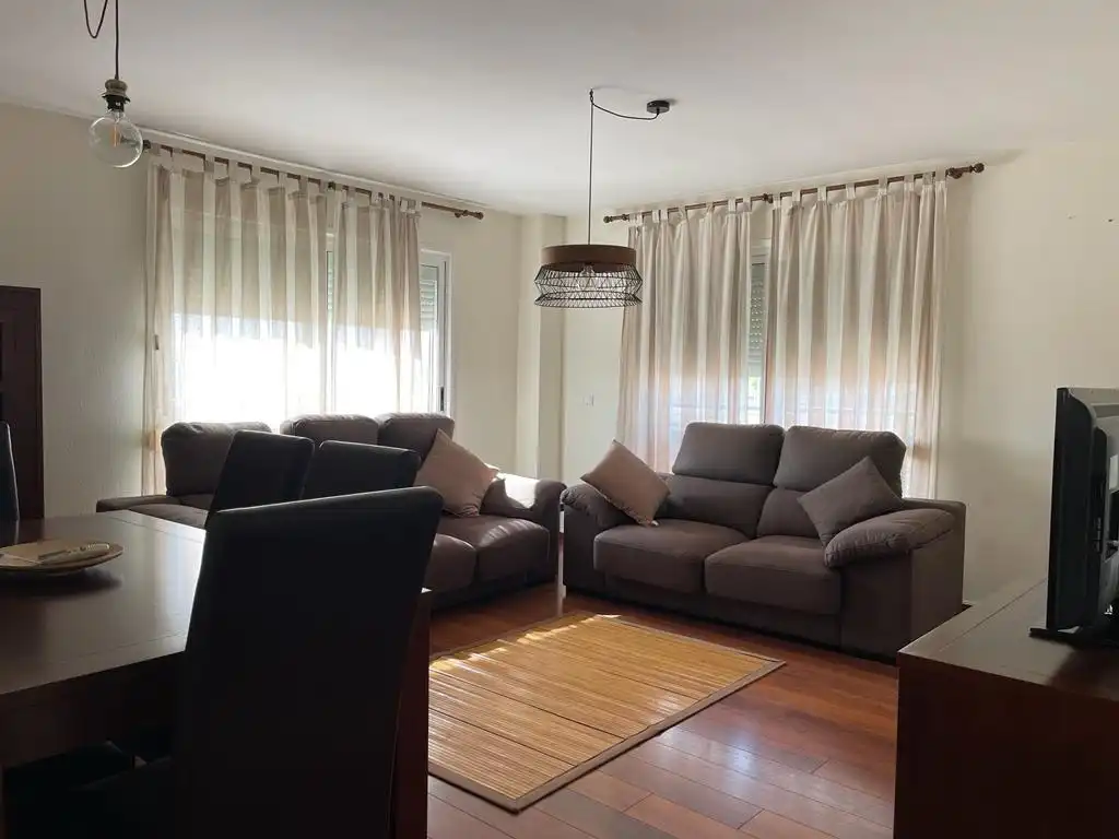 Sala d'estar de Pis de lloguer en Murcia amb Aire condicionat i Moblat