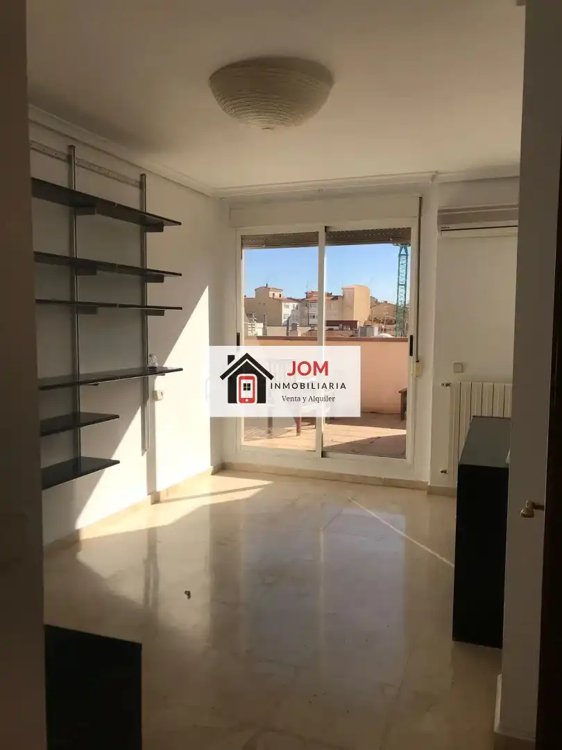 Dúplex con ascensor en venta en Carretas - Pajarita, imagen 3