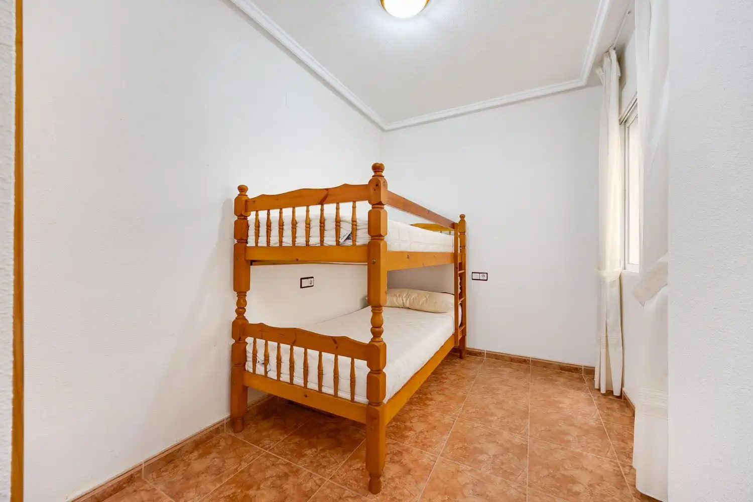 Piso con terraza en venta en Avenida Diego Ramírez Pastor 192, imagen 25
