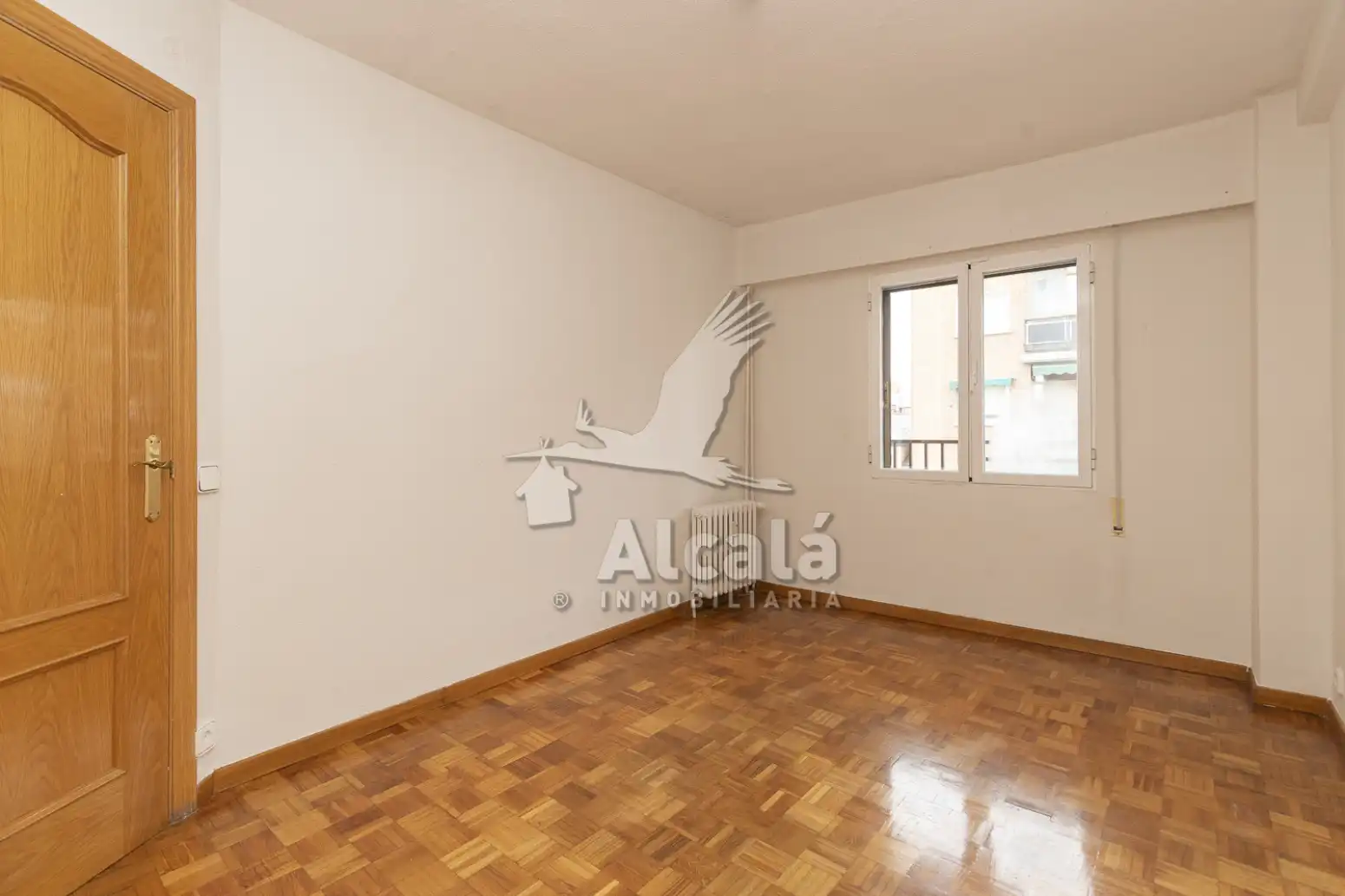Habitación de Piso en venta en Alcalá de Henares con Aire acondicionado, Calefacción y Parquet