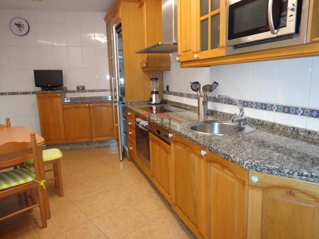 Küche von Wohnung zur Miete in León Capital  mit Heizung, Parkett und Terrasse