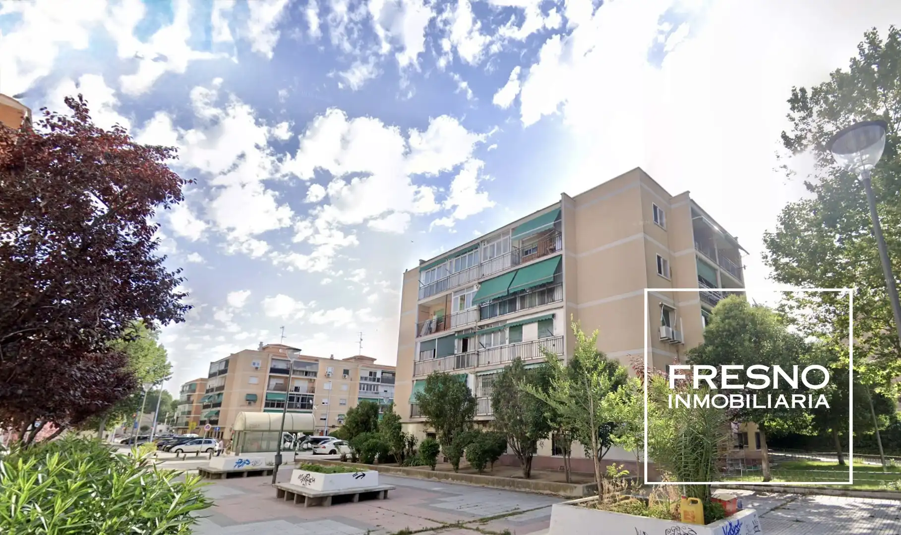 Vista exterior de Pis en venda en Leganés