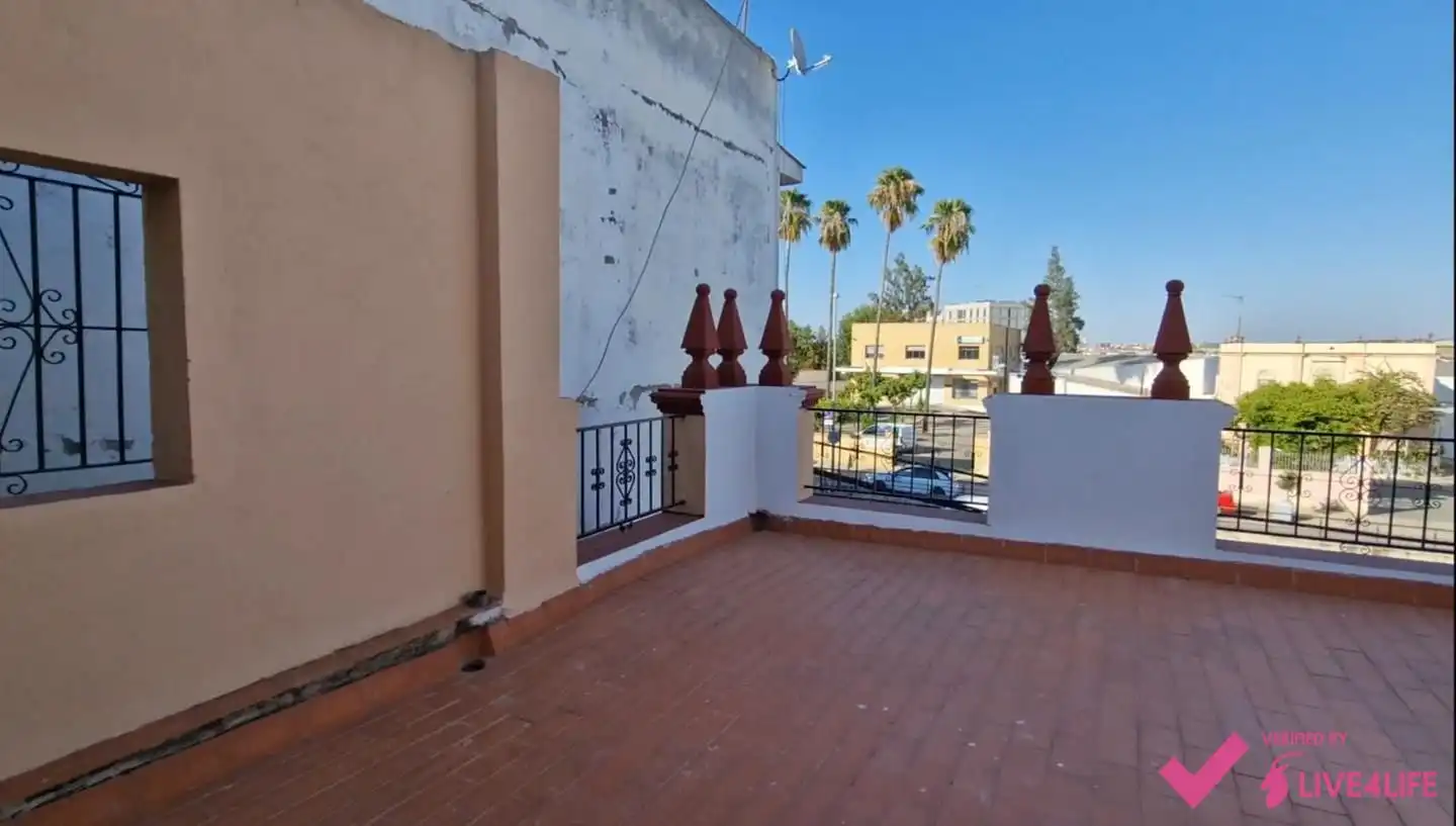 Habitació a Avenida de Jerez, Bellavista