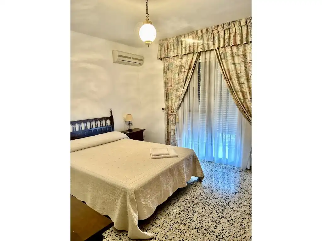 Dormitori de Casa o xalet en venda en Vélez-Málaga amb Aire condicionat i Terrassa