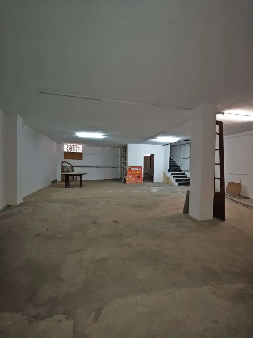 Local comercial en venta en Urbanización Santa Rosa, imagen 2