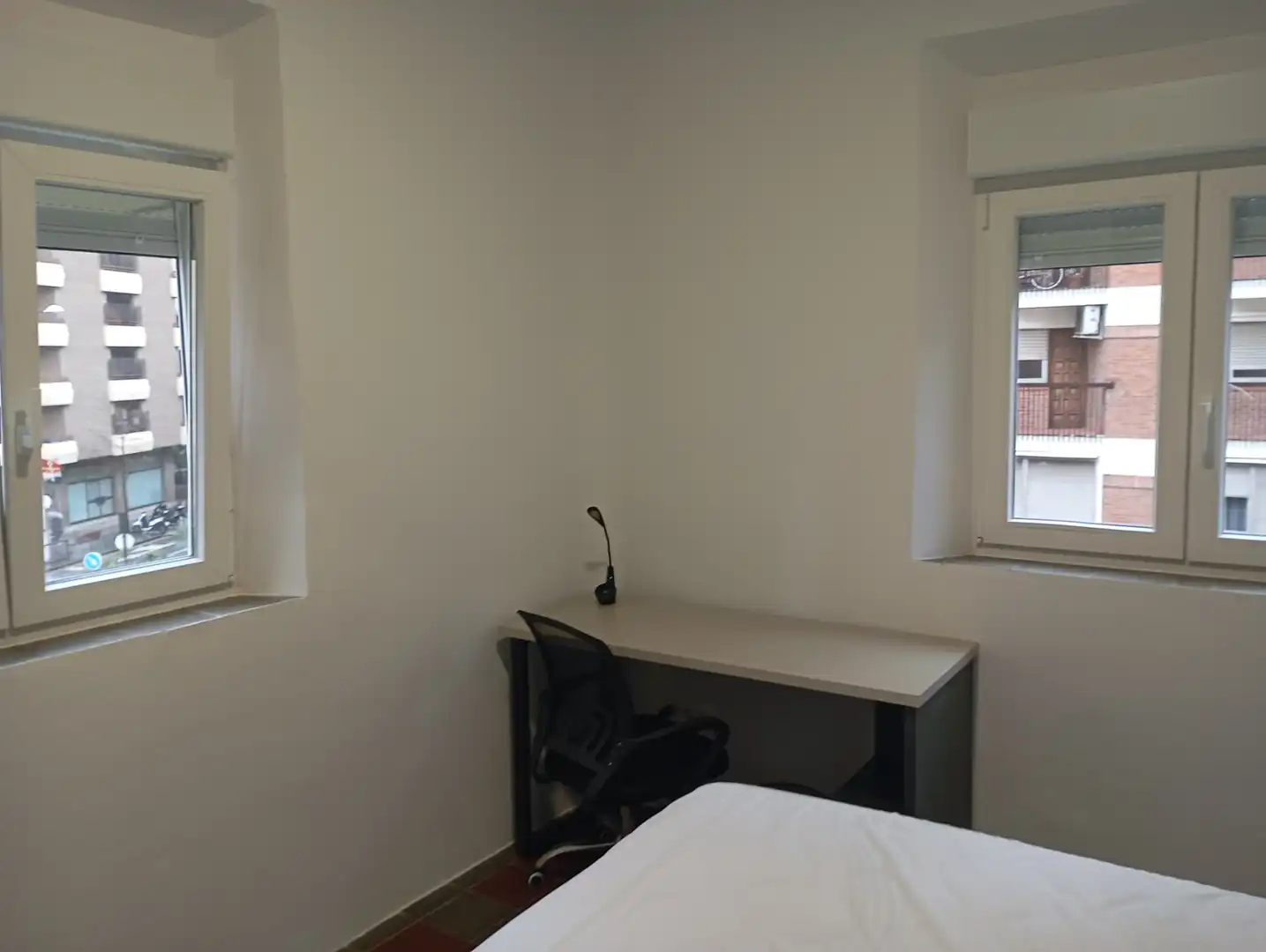Schlafzimmer von Wohnung zur Miete in Granada mit Klimaanlage, Heizung und Möbliert