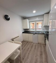 Foto 5 von Wohnung zur Miete in Calle Marqués de Santa María del Villar, 9, San Mamés - La Palomera, León Capital