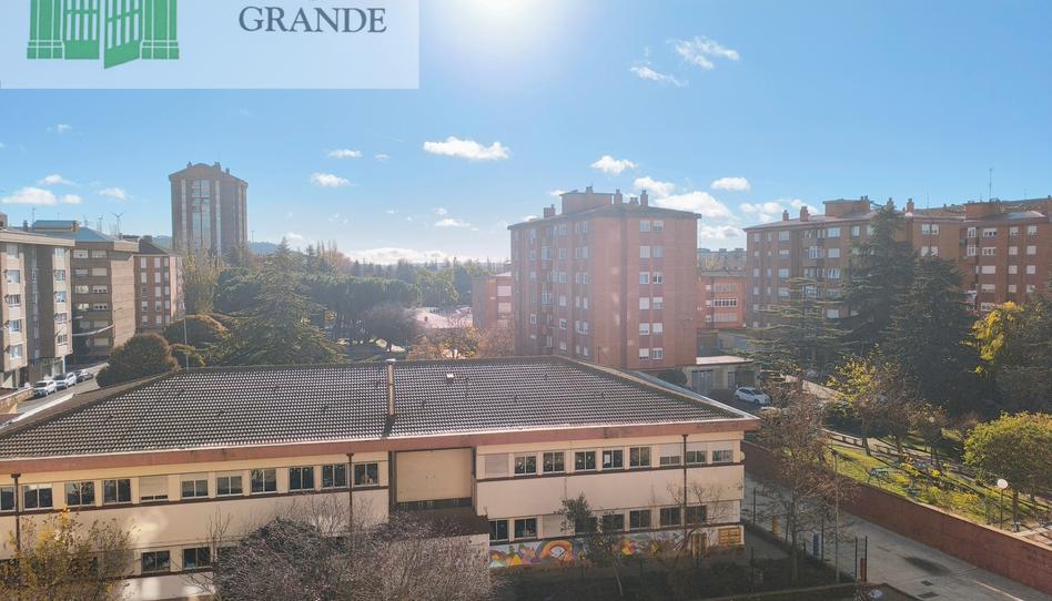 Foto 1 de Apartament de lloguer a Avenida de Cuba, Pan y Guindas, Palencia