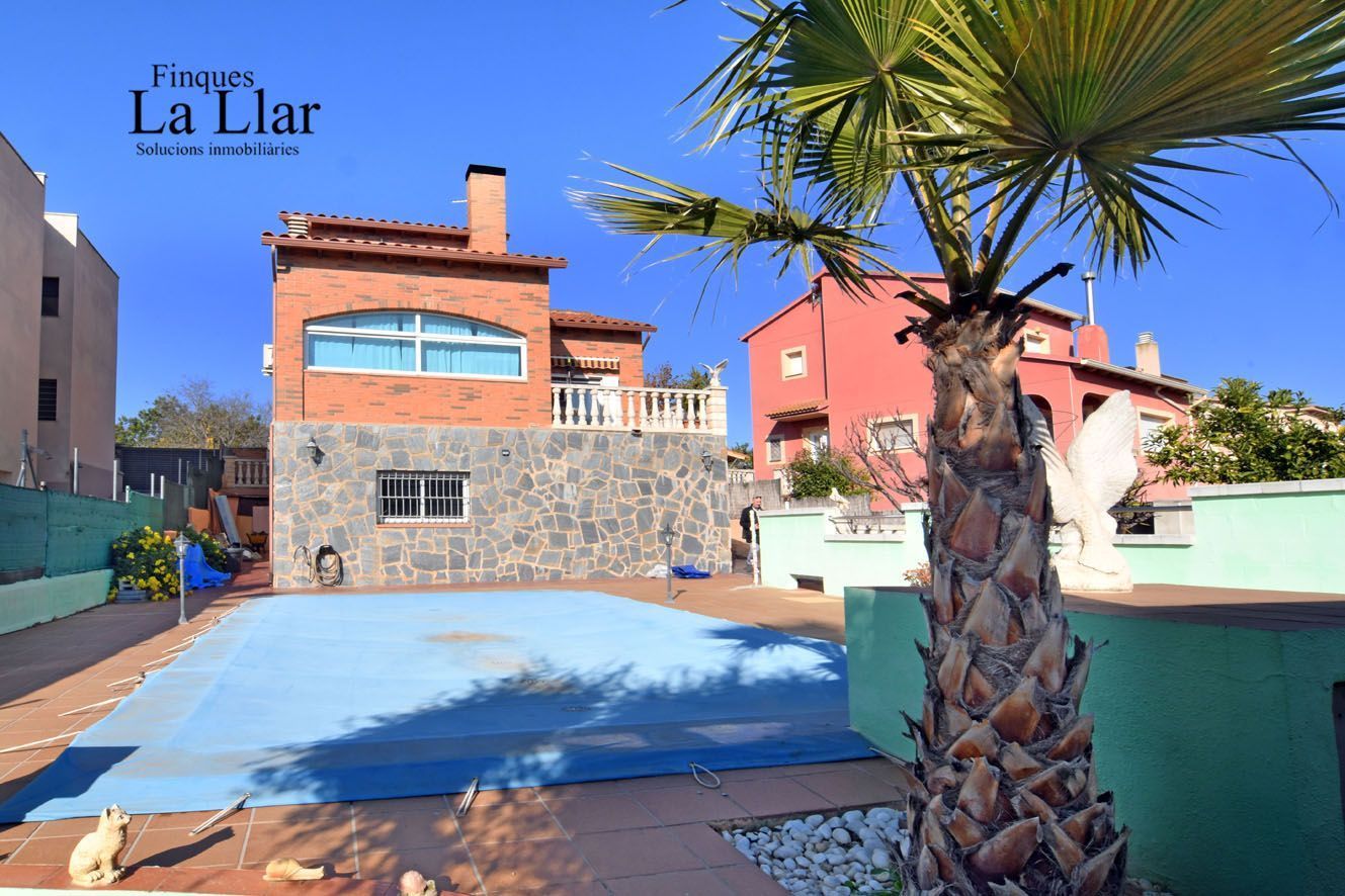 Exterior view of House or chalet for sale in Rodonyà  with Air Conditioner, Heating and Private garden