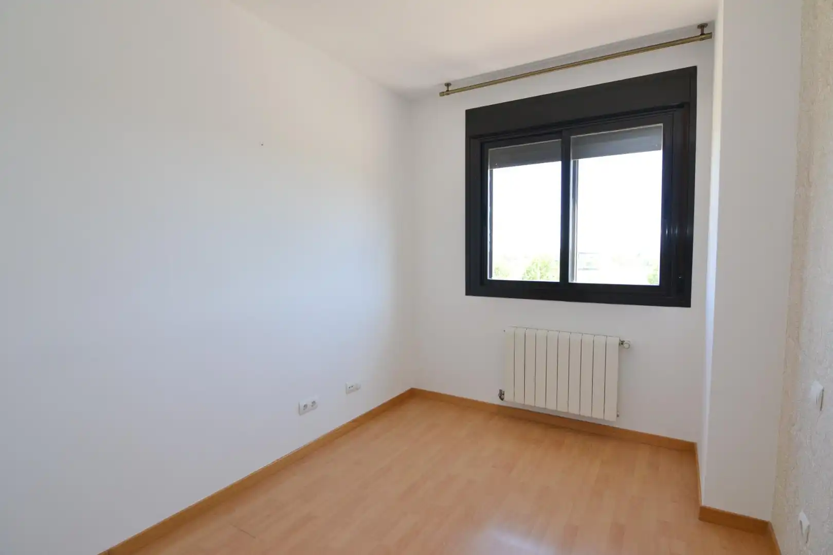 Bedroom of Flat for sale in Navalcarnero  with Heating, Storage room and Community pool