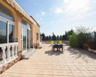 Terrassa de Casa o xalet en venda en Elche / Elx amb Aire condicionat i Piscina