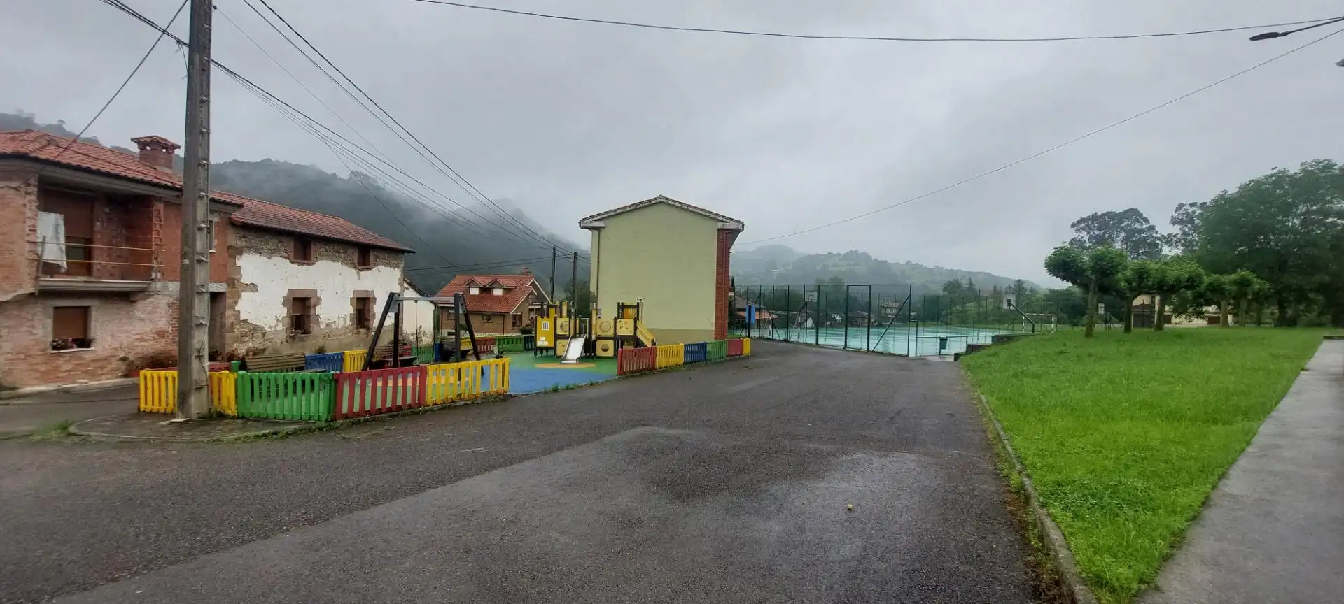 Vista exterior de Casa o chalet en venta en Puente Viesgo con Jardín privado