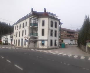 Vista exterior de Pis en venda en Ramales de la Victoria amb Terrassa