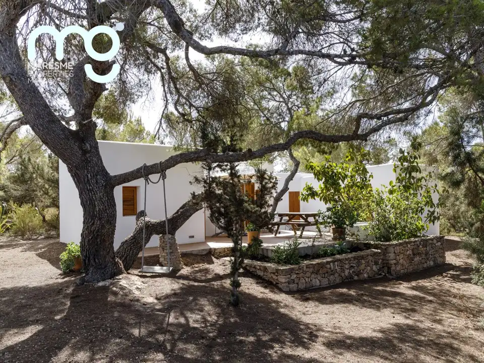 Garden of Country homes for sale in Andratx  with Air Conditioner, Heating and Private garden