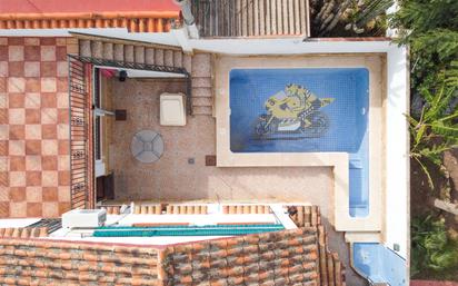 Piscina de Casa o xalet en venda en Moncada amb Aire condicionat, Terrassa i Piscina