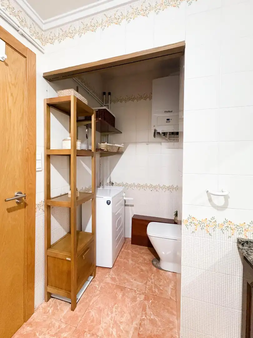 Bathroom of Flat for sale in Campanar