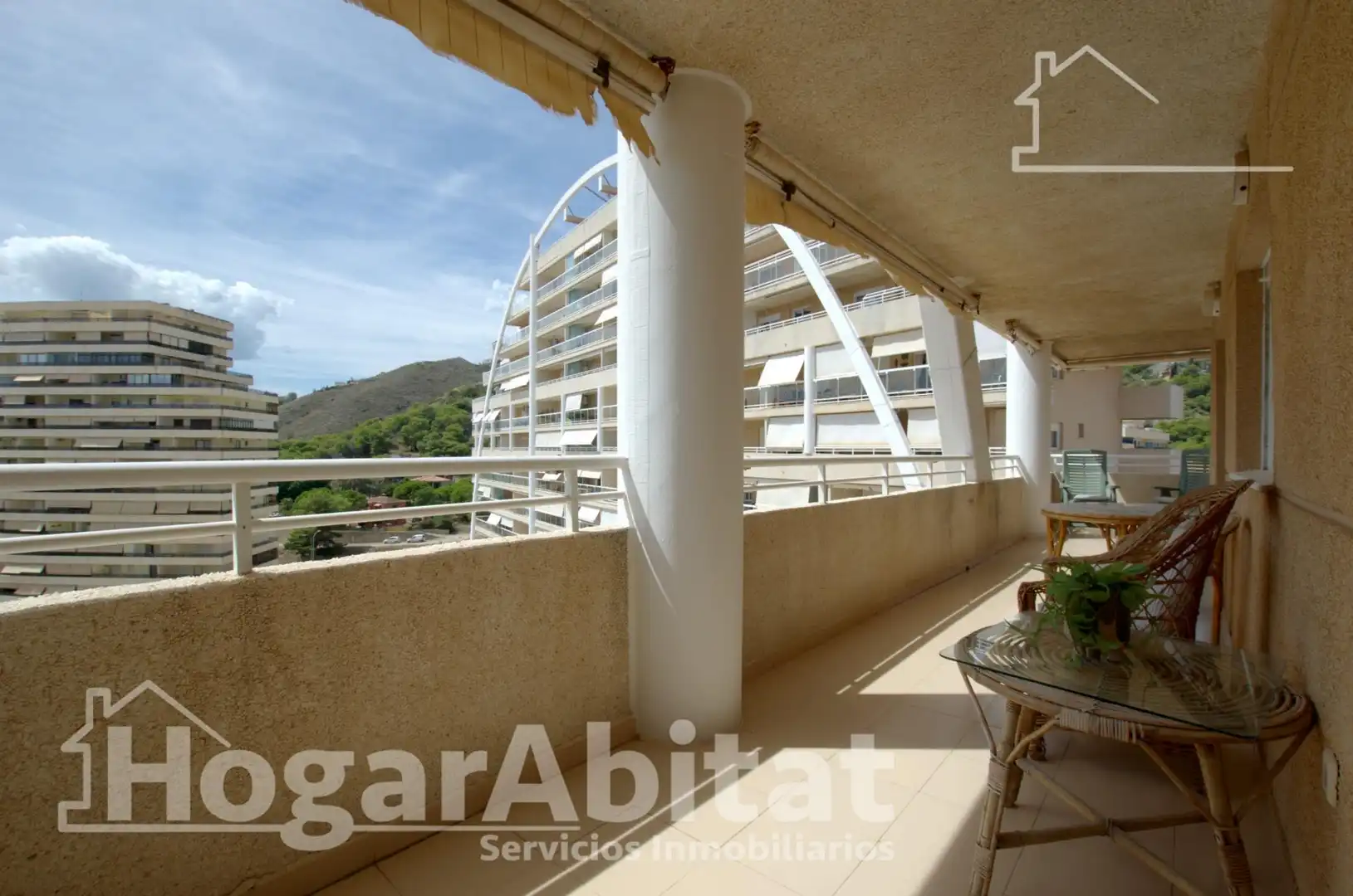 Außenansicht von Wohnung zum Verkauf in Cullera mit Terrasse, Möbliert und Balkon