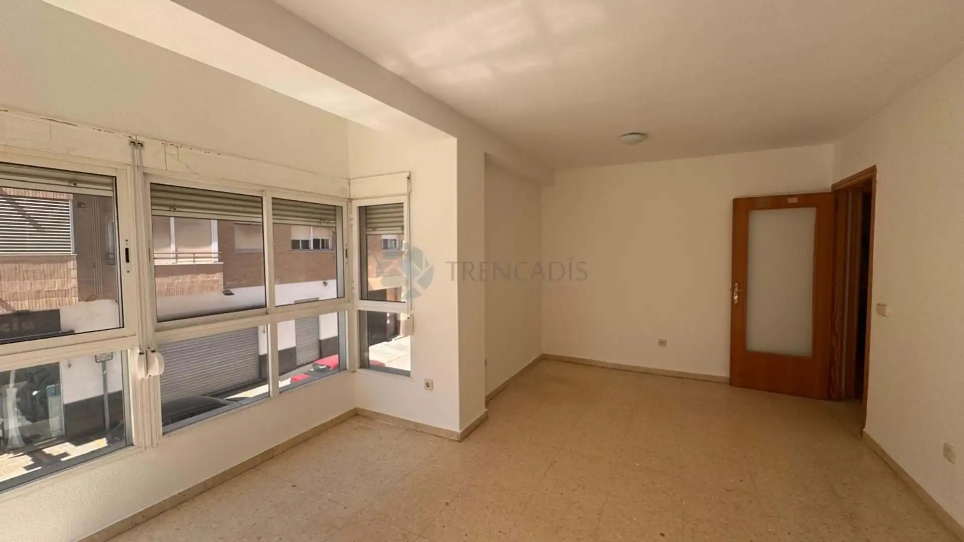Flat for sale in Alfons el Benigne, Silla