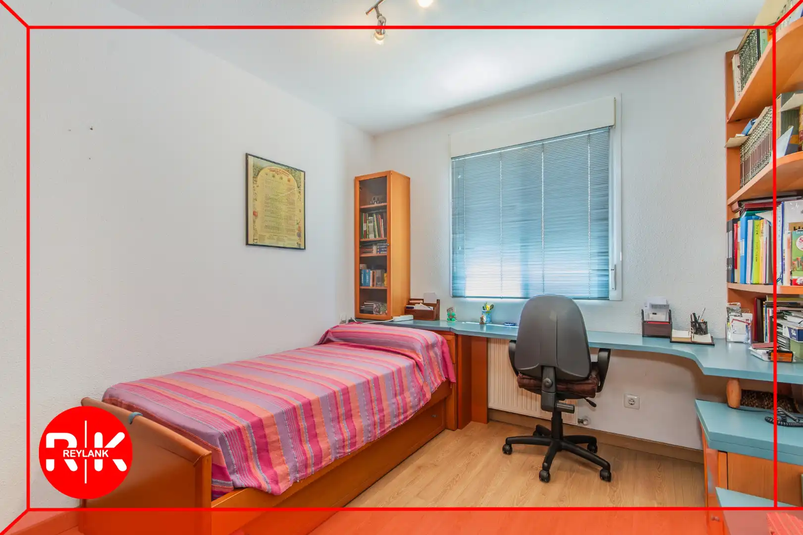 Dormitori de Casa o xalet en venda en San Fernando de Henares amb Aire condicionat, Calefacció i Parquet