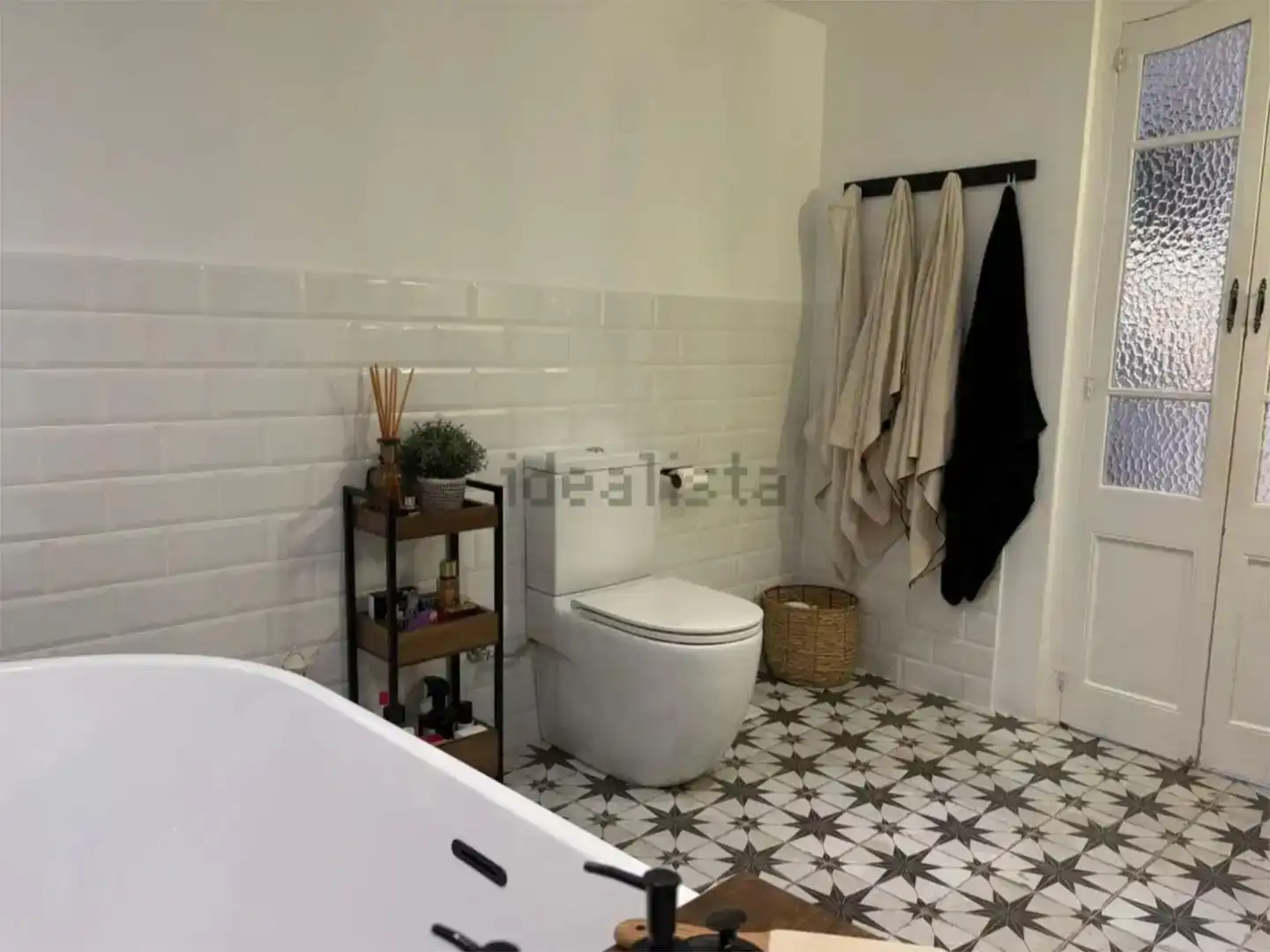 Bany de Finca rústica en venda en Molins de Rei amb Aire condicionat i Balcó