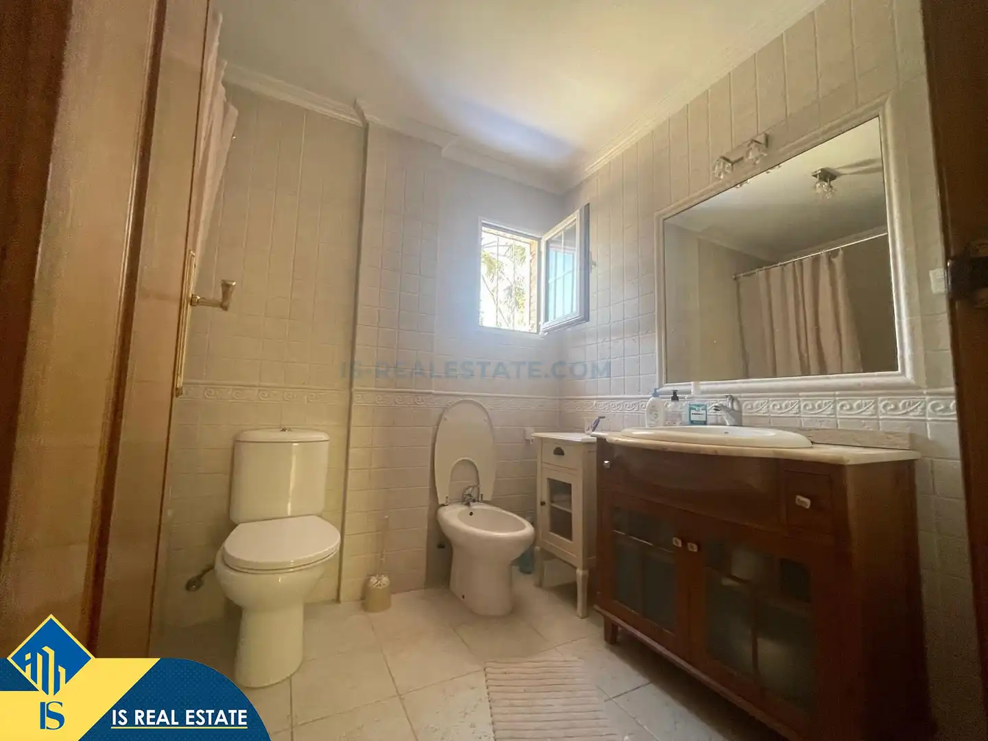Bathroom of Houses for sale in Torrevieja  with Air Conditioner, Heating and Terrace
