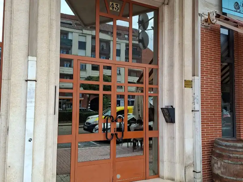 Piso en venta en Benavente con Terraza y Balcón
