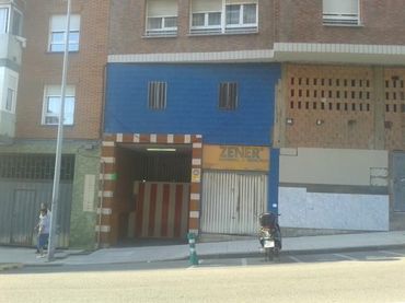 Oficina de lloguer a Calle Periodista Francisco Carantoña Dubert 3