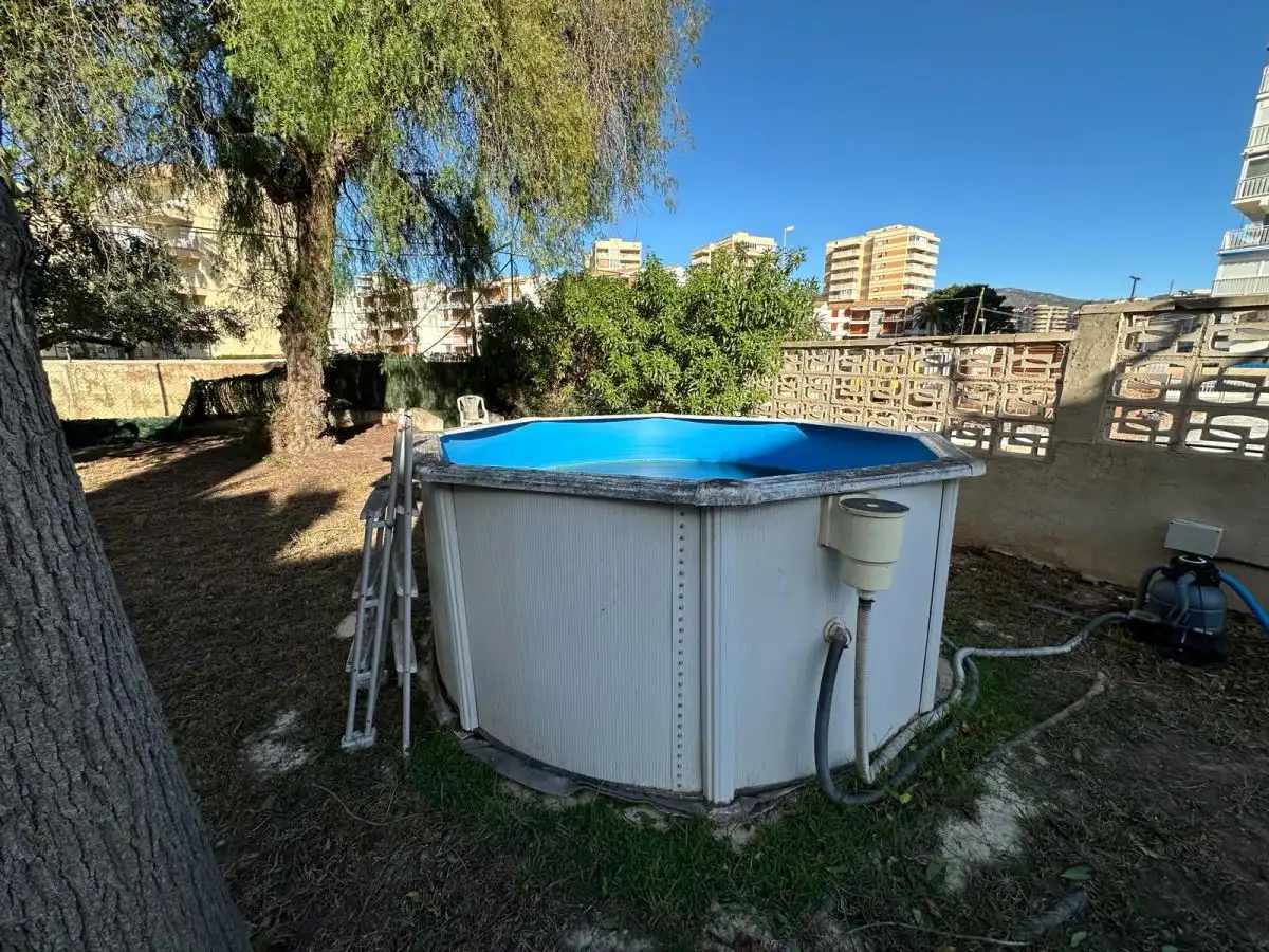 Piscina de Casa o chalet en venta en Benicasim / Benicàssim con Aire acondicionado, Calefacción y Terraza