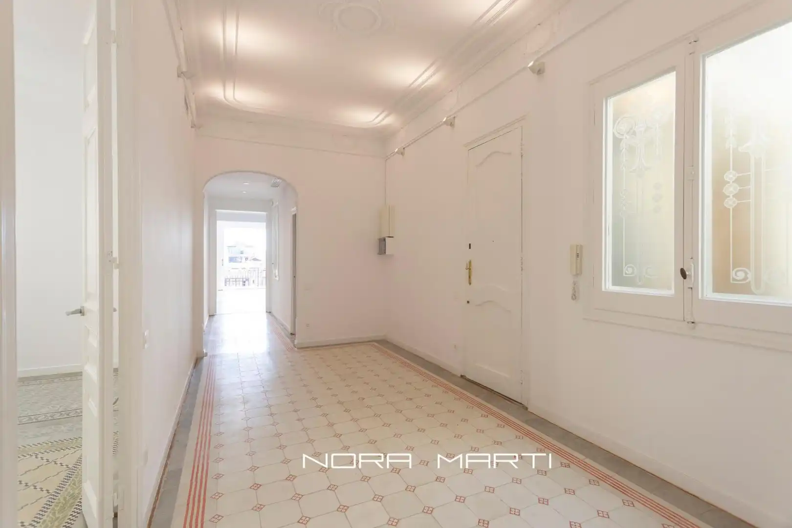 Piso con terraza en alquiler en Eixample, imagen 23