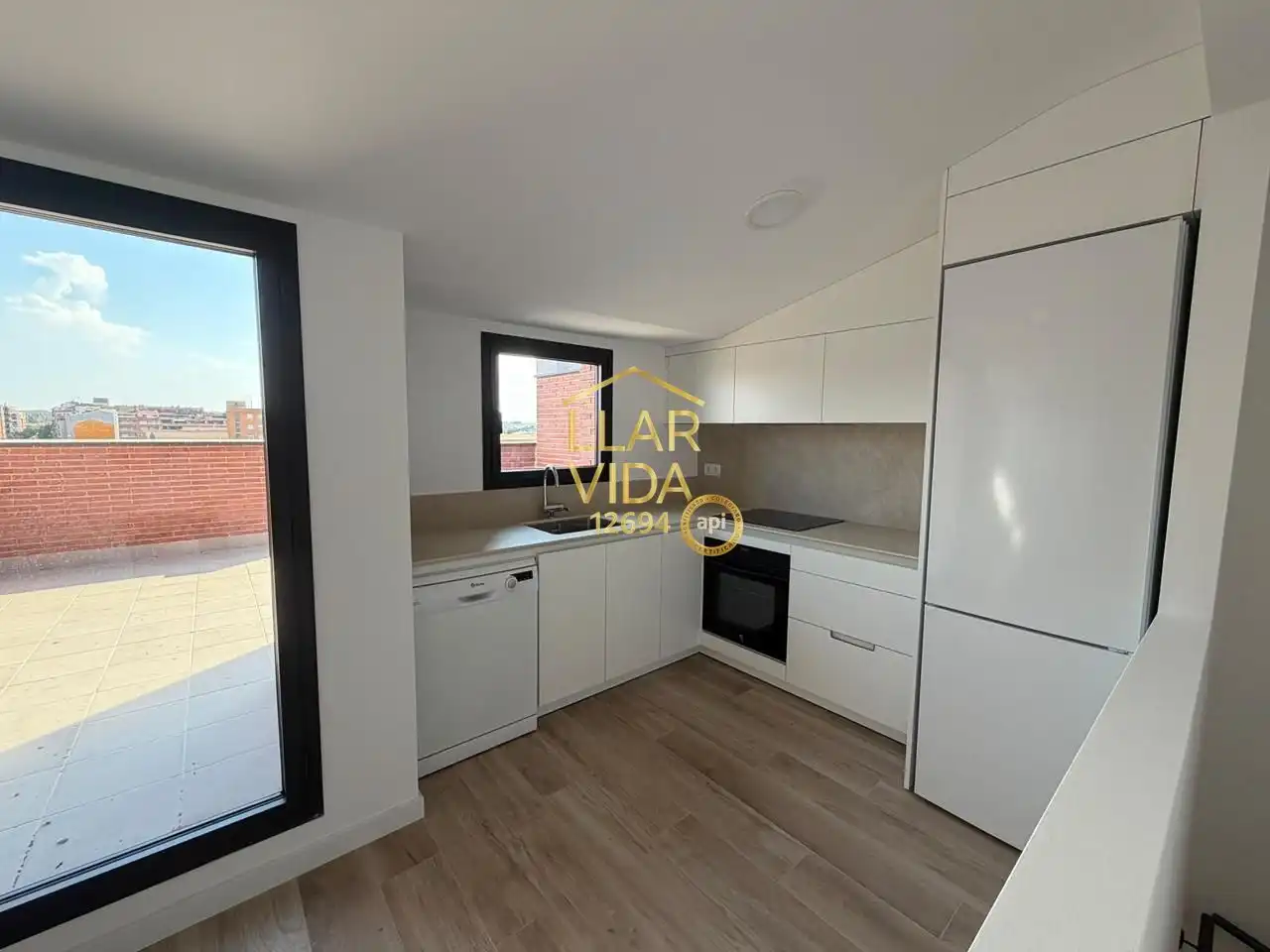 Küche von Maisonette zur Miete in Lleida mit Klimaanlage und Terrasse
