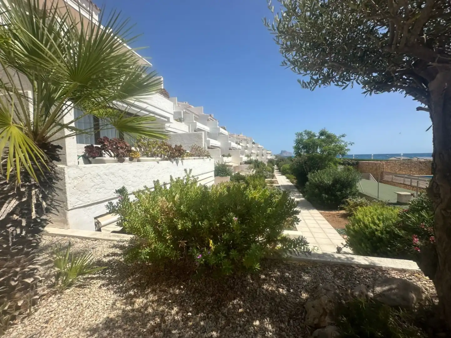 Vista exterior de Piso de alquiler en Altea con Aire acondicionado, Calefacción y Jardín privado