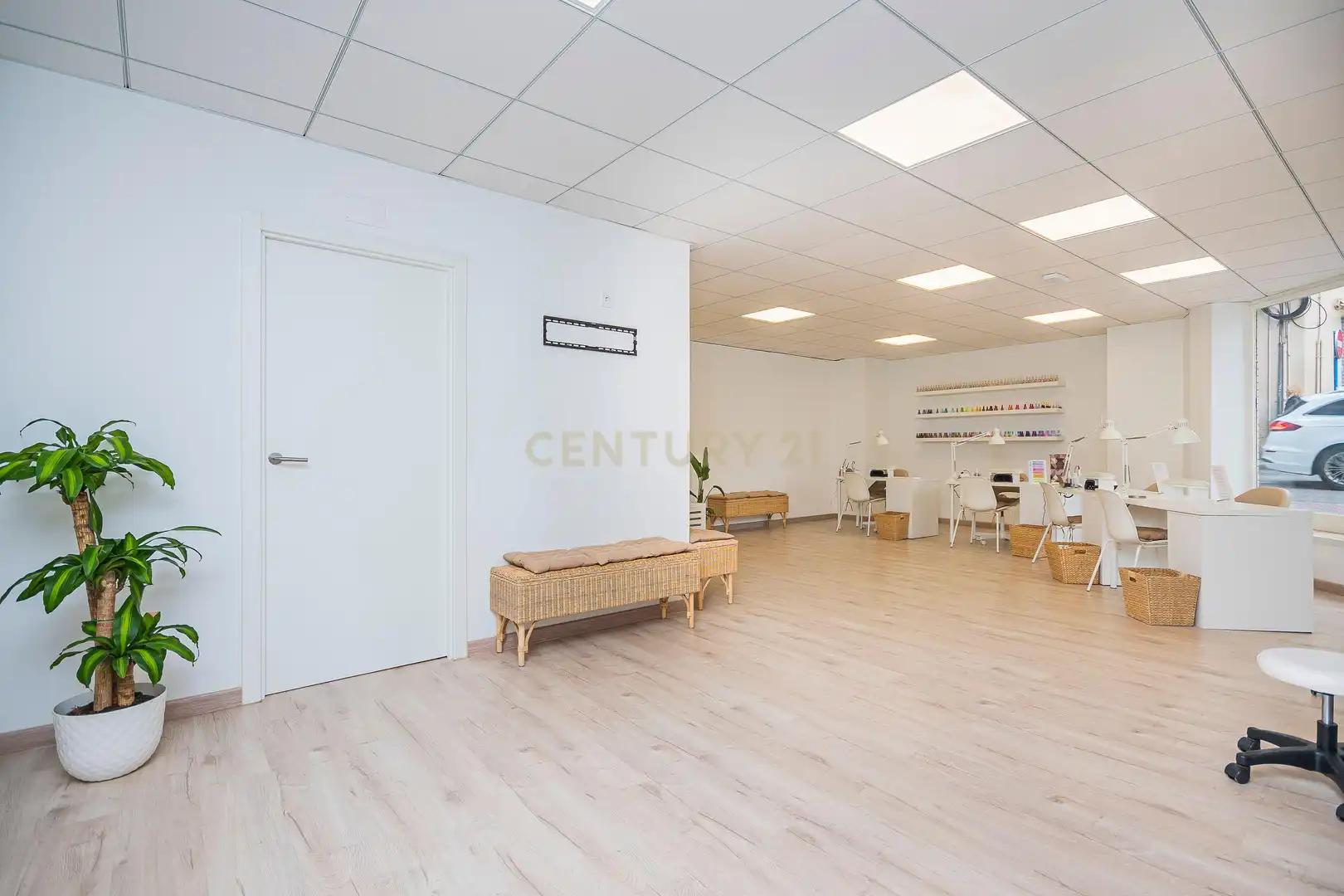 Local en traspaso en Alicante / Alacant con Aire acondicionado y Alarma