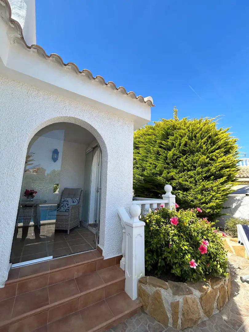 Casa o chalet en venta en Calle Luxemburgo, Monte y Mar